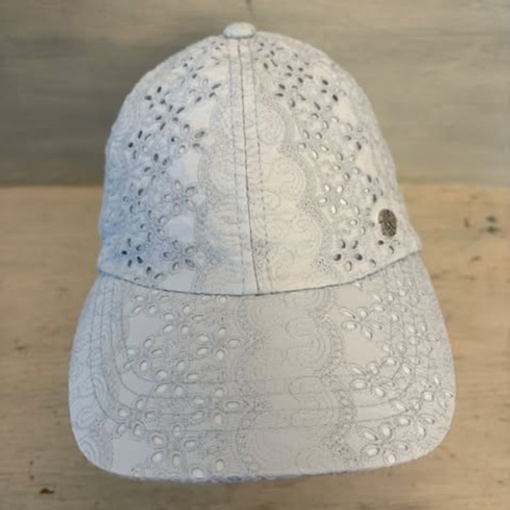 Vince Camuto 100% Cotton Pale Blue Eyelet Lace Adjustable Tie Baseball Cap GC - Picture 4 of 9